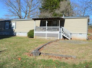 2107 Ferguson Town Rd, Hiawassee, GA 30546