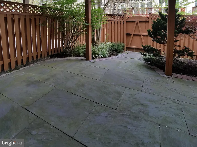 1781 Dawson St — Photo 19