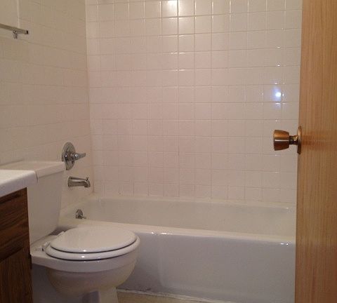 4th image of 1910 N Jefferson St APT 10