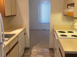3256 Chelsea Cir, Ann Arbor, MI 48108