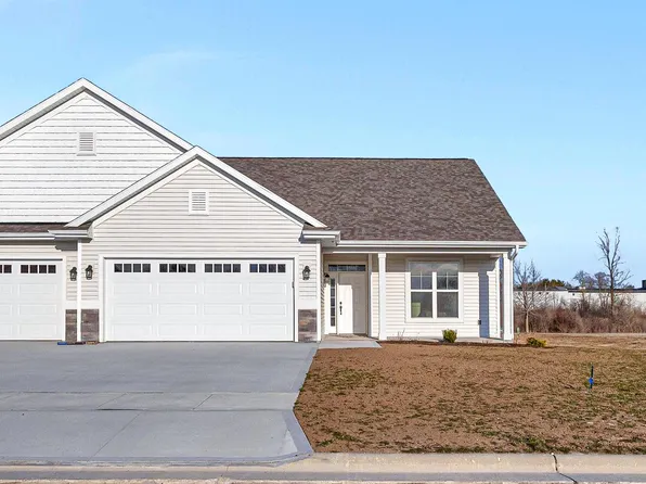 994 River Meadow DRIVE #B, Kiel, WI 53042