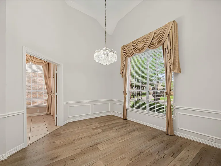 5807 Bayberry Way — Photo 5