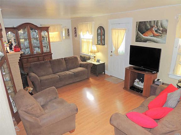 5th image of 29 Whitney Ave #29