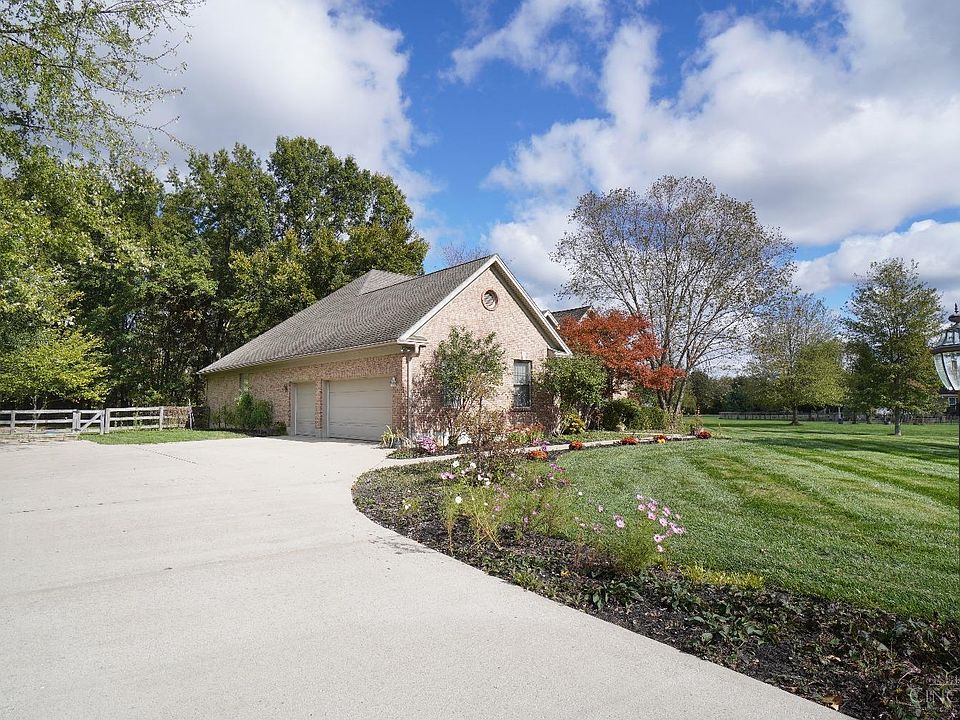 7577 Misty Woods Ct, Morrow, OH 45152 | Zillow