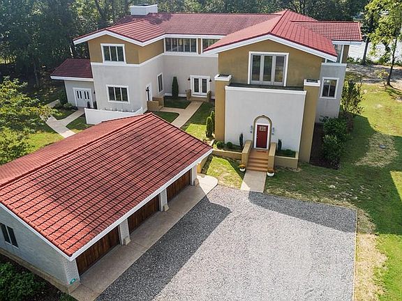 4th image of 129 Ondacreek Ln