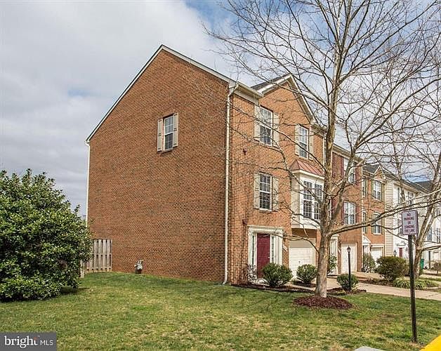 1st image of 8065 Horseshoe Cottage Cir