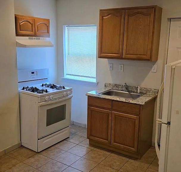 2712 Pennsylvania Ave — Photo 5