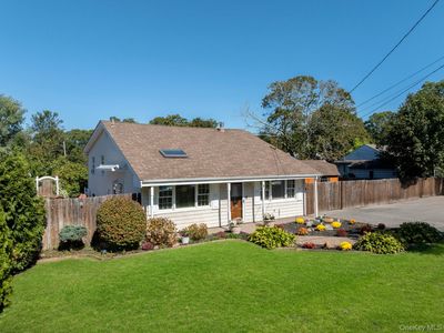 3 Hoover Court, Mastic, NY, 11950