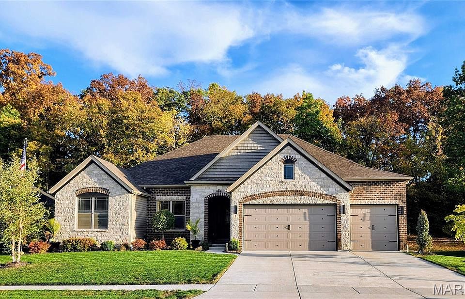 1st image of 523 Long Creek Dr