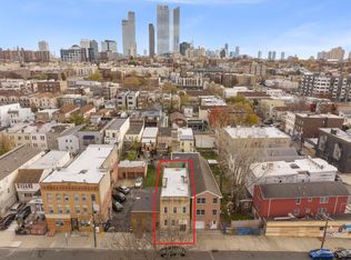 12 Wright Ave, Jersey City, NJ 07306
