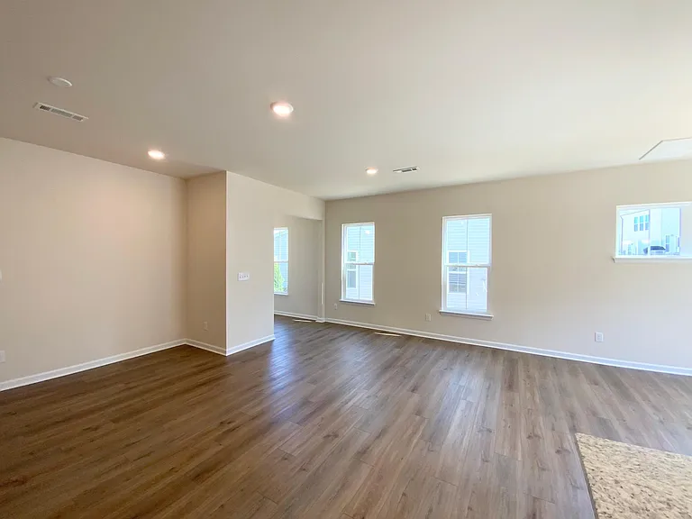 4011 Beckton Trl — Photo 8