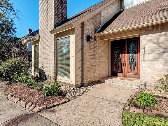 4th image of 5315 Blue Creek Dr
