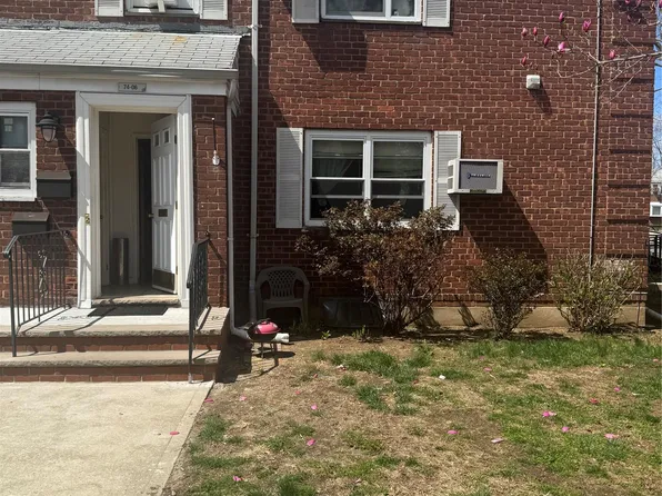 74-06 255 #1, Glen Oaks, NY 11004