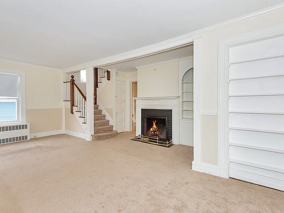 5th image of 35 Woolsey Ave