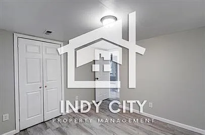 3215 Mars Hill St — Photo 3