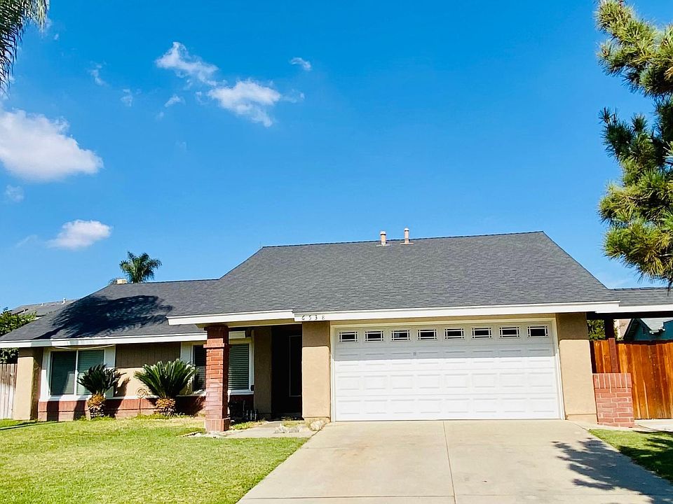 cozy home on quiet cut-de-sac