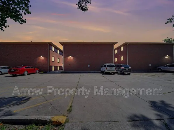 1431 D St #1, Lincoln, NE 68502