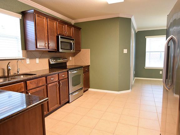 5th image of 5502 Lions Gate Ln