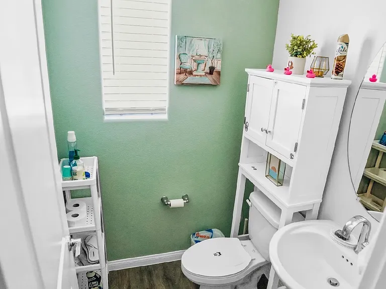 6816 Surf Green Ct — Photo 8