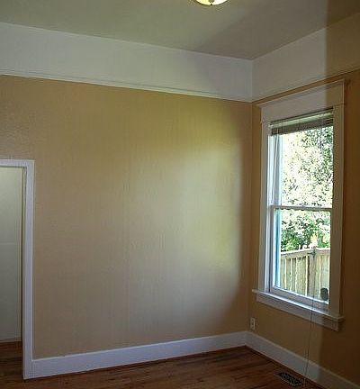 3rd image of 1417 S Sheridan Ave
