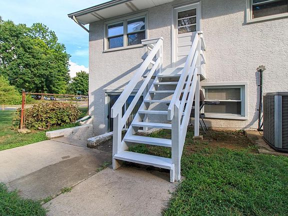3rd image of 1414 Firwood Dr