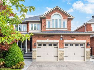 2 Treeview Cres, Caledon, ON L7C 1E2