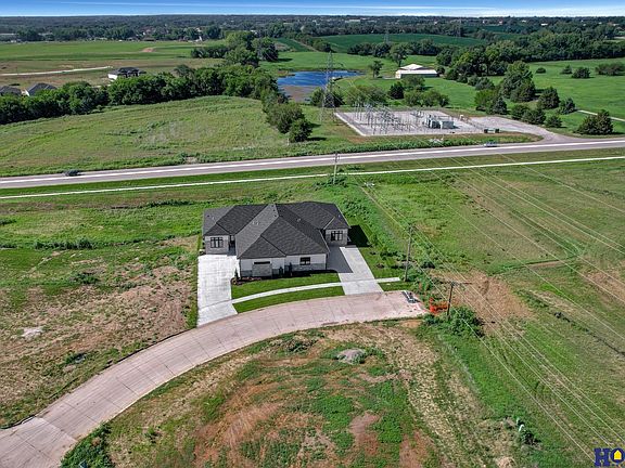 5th image of 9101 White Horse Way