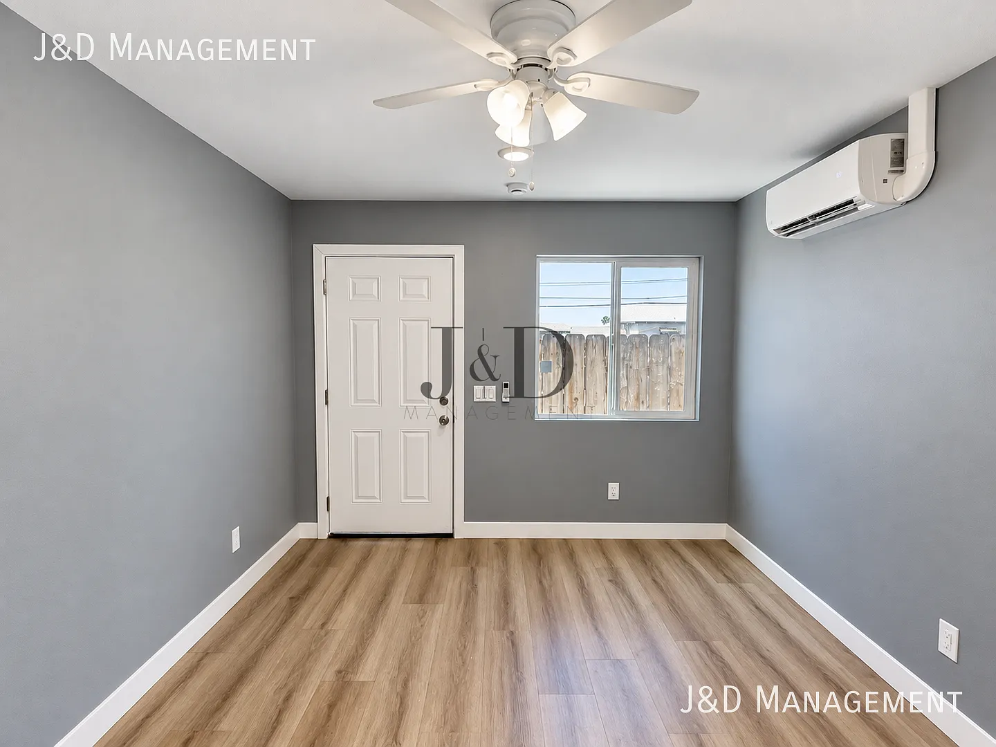 2 Bedrooms + Bonus Room & Mini-Split AC — Photo 4