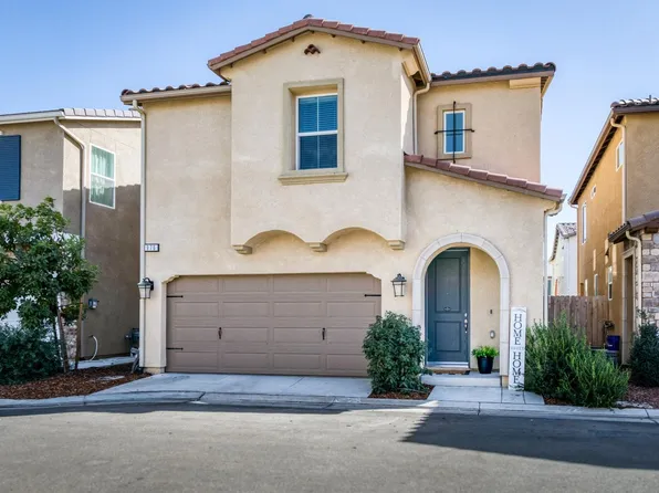 976 Thurman Way W, Madera, CA 93636