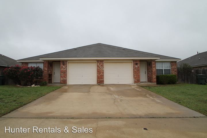 1st image of 4301 Thunder Creek Dr APT B