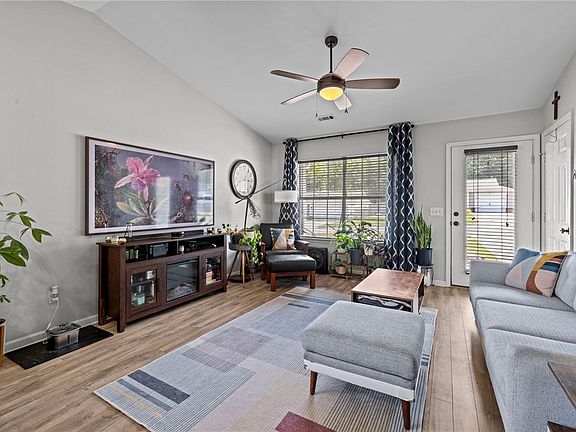 5th image of 3078 W Wildflower St