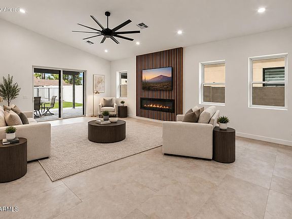 4th image of 707 E OCOTILLO Road