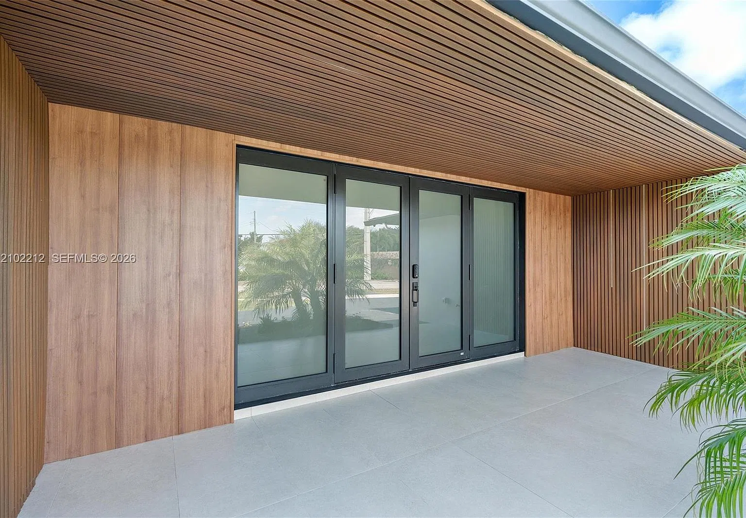Hollywood Hills — Photo 4