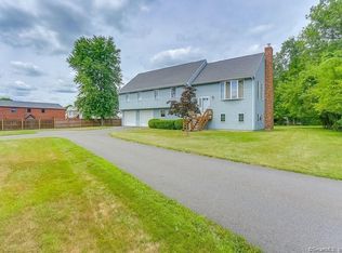 33 Birdsey Ave, Middletown, CT 06457