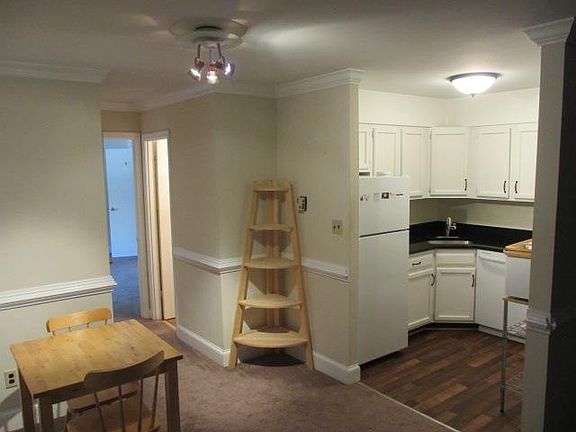 2nd image of 1500 S George Mason Dr APT 10