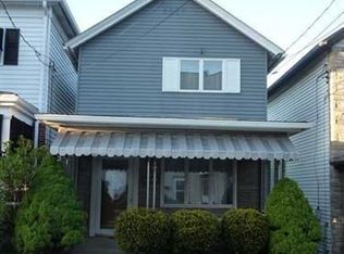 224 Emerson St, Vandergrift, PA 15690