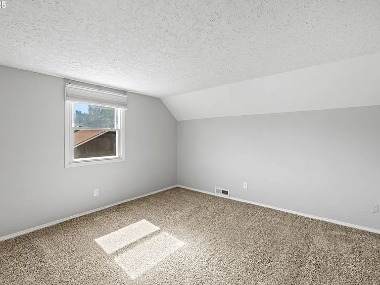 14103 SE McGillivray Blvd — Photo 26