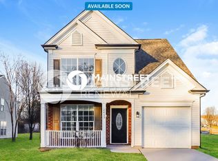 2413 Sawyer Dr, Charlotte, NC 28213