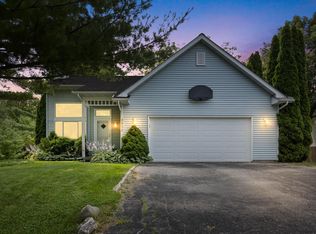 3952 Elaines Way, Slinger, WI 53086