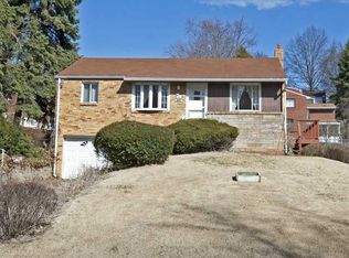 437 Streets Run Rd, Pittsburgh, PA 15236