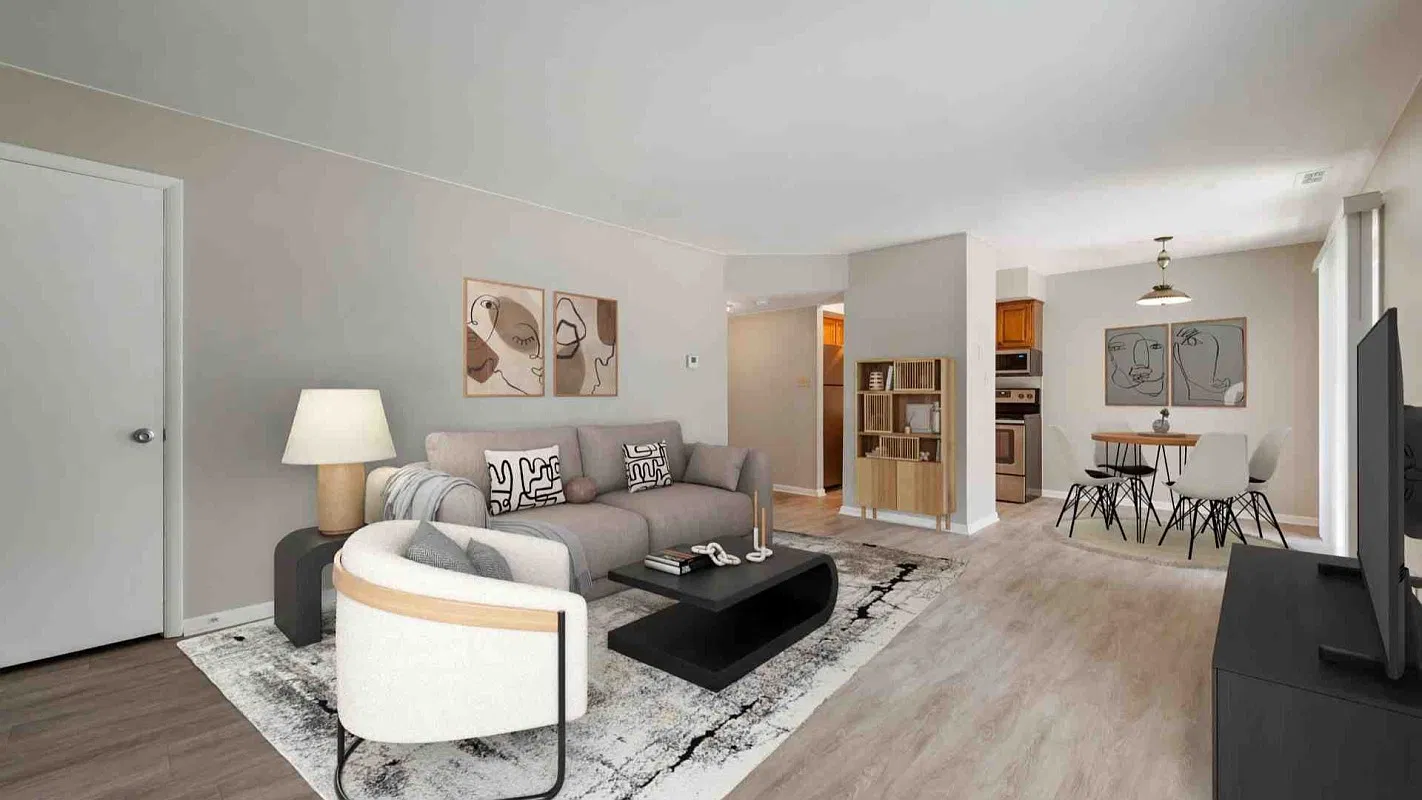 910 W Riverside Ave — Photo 3