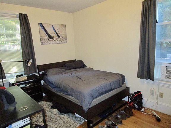 2nd image of 22 John St #1
