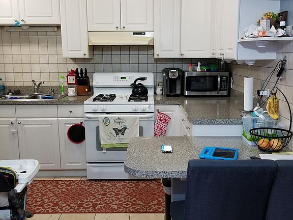 4th image of 2800 N 73rd Ct APT 1C