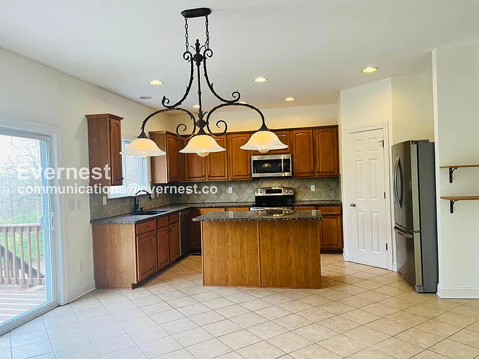 1277 Wheatley Forest Dr — Photo 3