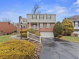 9229 Douglas Fir Dr, Pittsburgh, PA