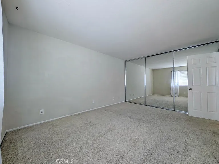 1965 Coulston St #10 — Photo 50