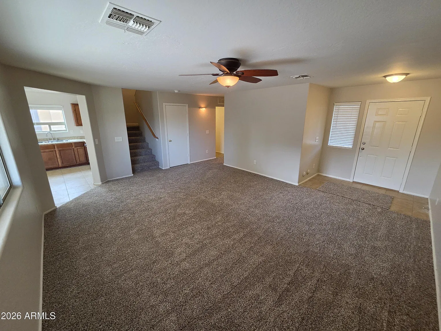 3 bed, 2.5 bath, 1803 sqft, $1,700 — Photo 4