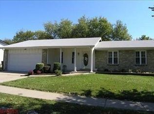 12034 Rosevalley Ln, Saint Louis, MO 63138