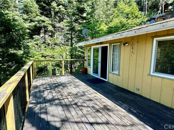 28380 Larchmont Ln, Lake Arrowhead, CA 92352