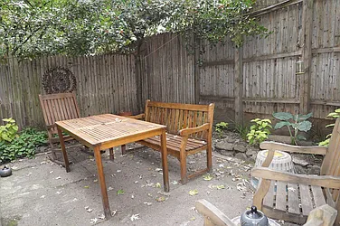 Rented by Uptown Flats LLC